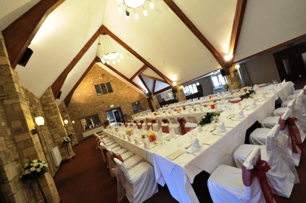 The Frogmill Hotel Shipton  Extérieur photo