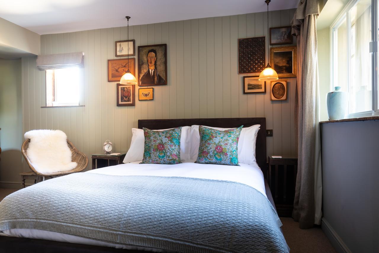 The Frogmill Hotel Shipton  Extérieur photo